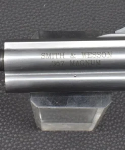 Smith & Wesson 686 Lauf 4″ Kal. 357 Magnum, mit verstiftetem Korn, sehr gut
