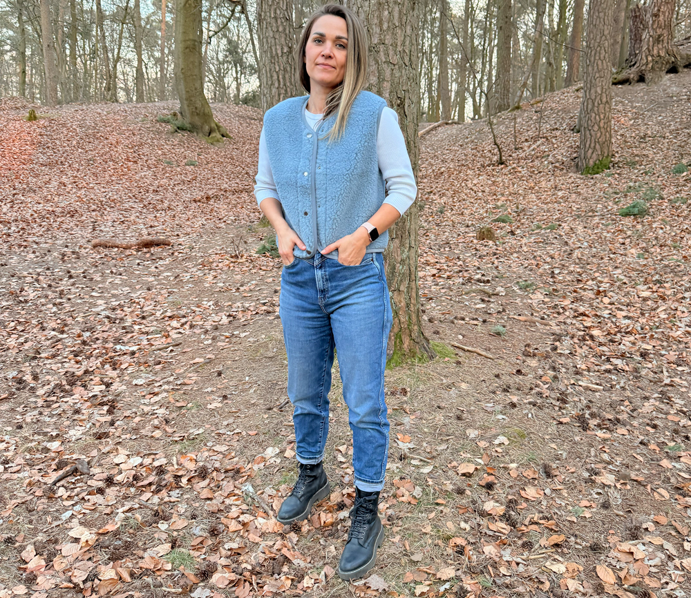 Alwero – Weste „TYB“ Adult, Biowolle, Icy Blue – Bild 4