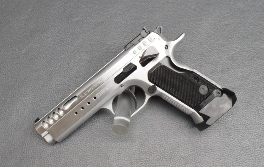 Tanfoglio Limited HC Custom Combo, mit 5 WE-Systemen Kal. 45ACP-22Lr., Neuware