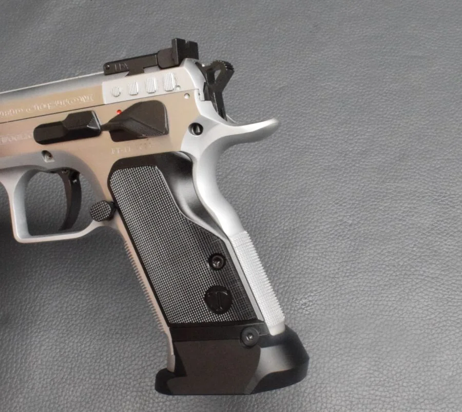 Tanfoglio Limited HC Custom Combo, mit 5 WE-Systemen Kal. 45ACP-22Lr., Neuware – Bild 7