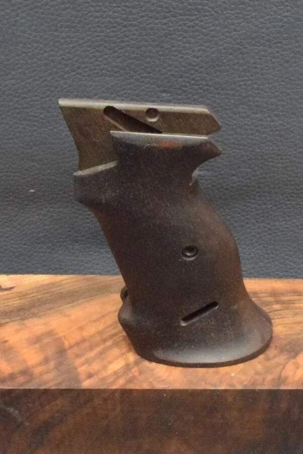 Sig 210 Targetgriff, Ausführung 9, Nußbaum dunkelbraun – Bild 3