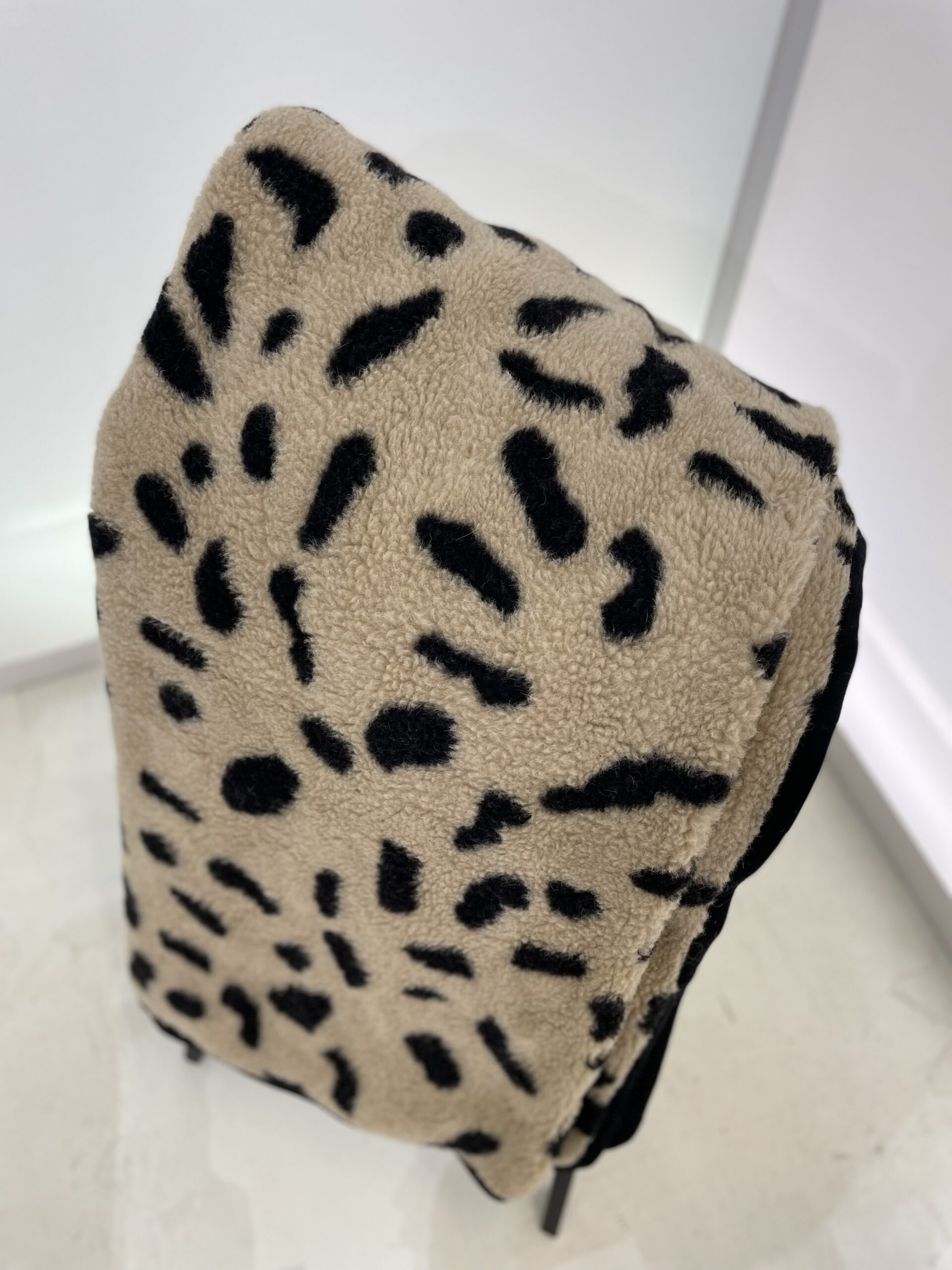 Alwero – Decke TUMBLER LEO Biowolle, Gepard – Bild 2