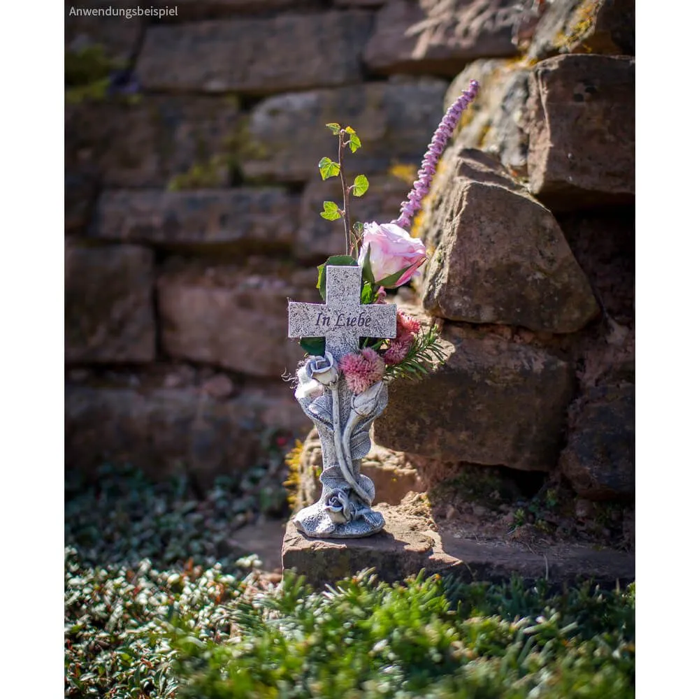 Graue Grabvase mit Sockel „In Liebe“ verziert mit Rosen Kreuz – Bild 5