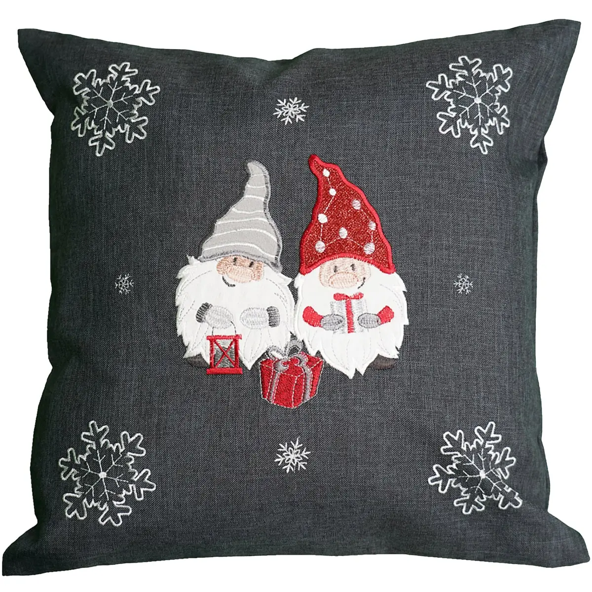 Kissenhüllen winterlich bestickt – Bild 5