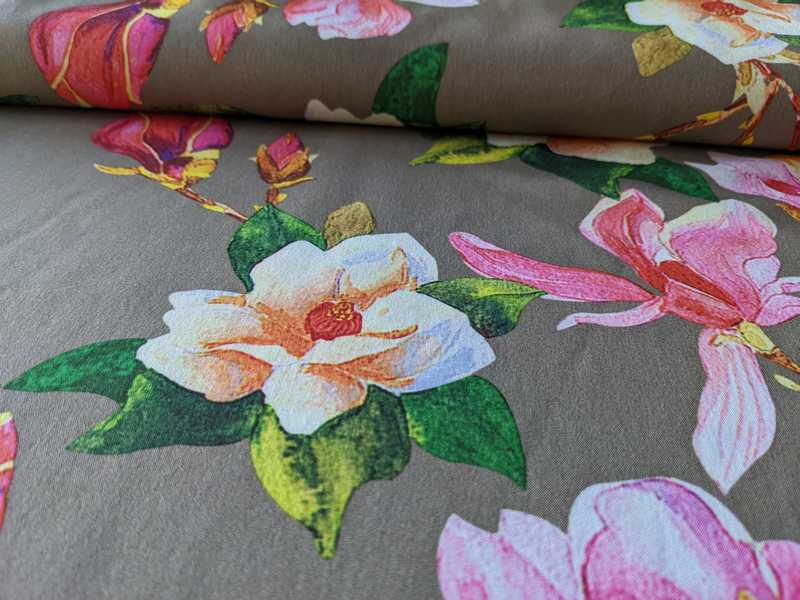 Fließender Polyester Satin – Musterung Blumen – Bild 2
