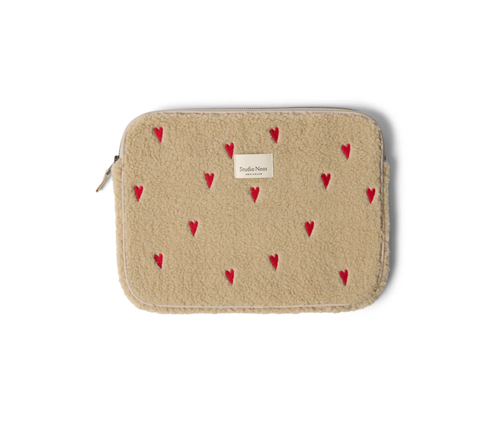 Studio Noos – Laptop-Tasche „TEDDY HEARTS“, 13 Zoll, beige LIMITED EDITION