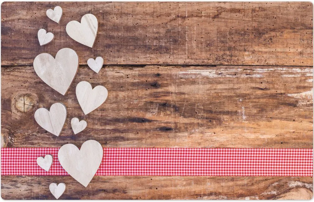 Tischsets Platzsets MOTIV Landhaus Herzen Karoband rot & Holz 8 Stk Abwaschbar – Bild 3
