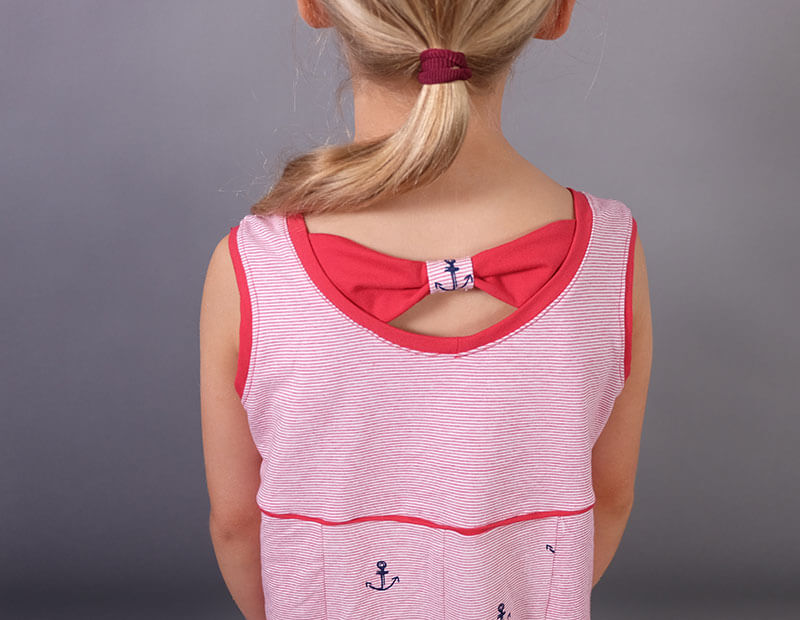 Jersey, Serie Maritim, feine Streifen Schwarz / Weiß – Bild 8