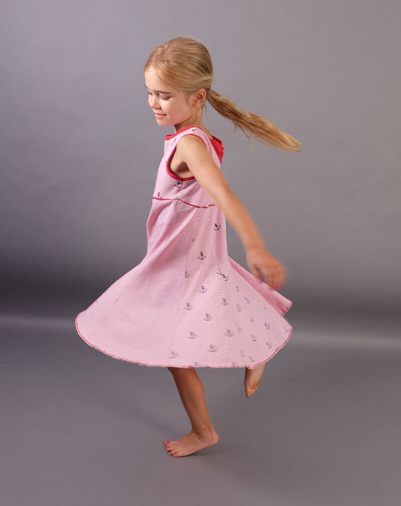 Jersey, Serie Maritim, feine Streifen Schwarz / Weiß – Bild 7