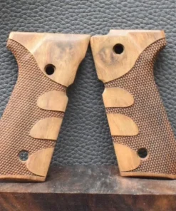 Beretta Mod.92FS, Motiv mit glatter Oberfläche und Fischhaut,Befestigung seitlich, Walnuss, Neuware zum Sonderpreis!