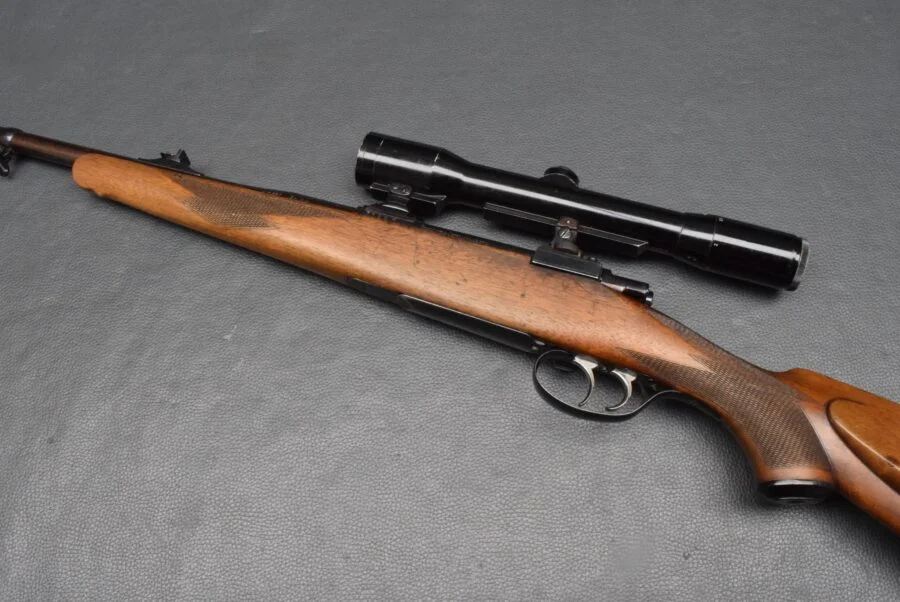 Brünner, Repetierbüchse Jagdrepetierer, Modell 98er, Kaliber 7×64, mit ZF Hensold 1,5-6×36 Abs.4, gebraucht