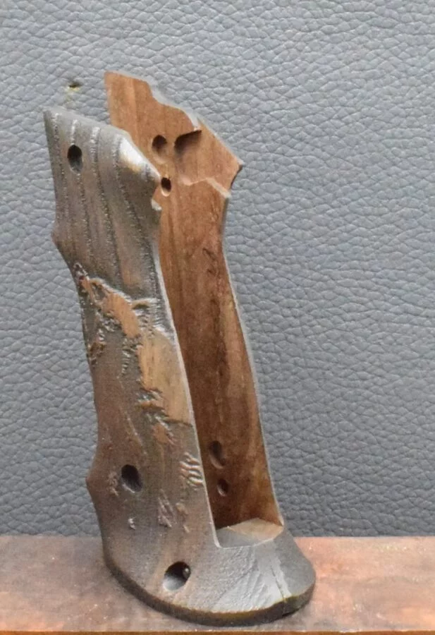 Colt 1911, Targetgriff, Ausführung 13, Bär, Nußbaum – Bild 4