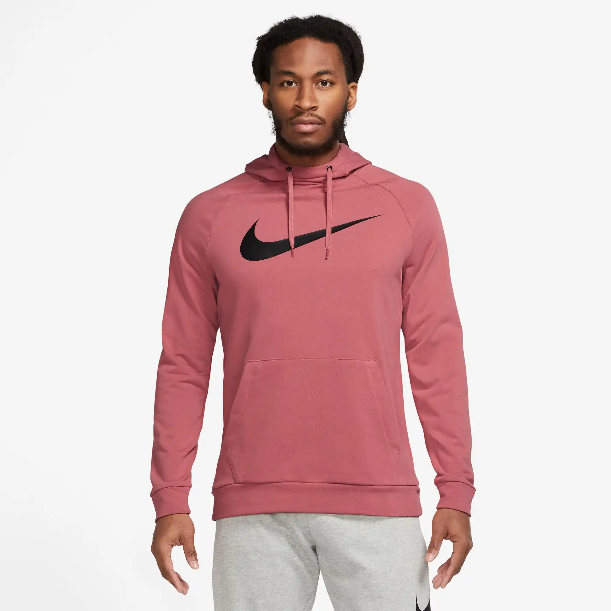 Nike Dri-FIT Men“s Pullover Tr