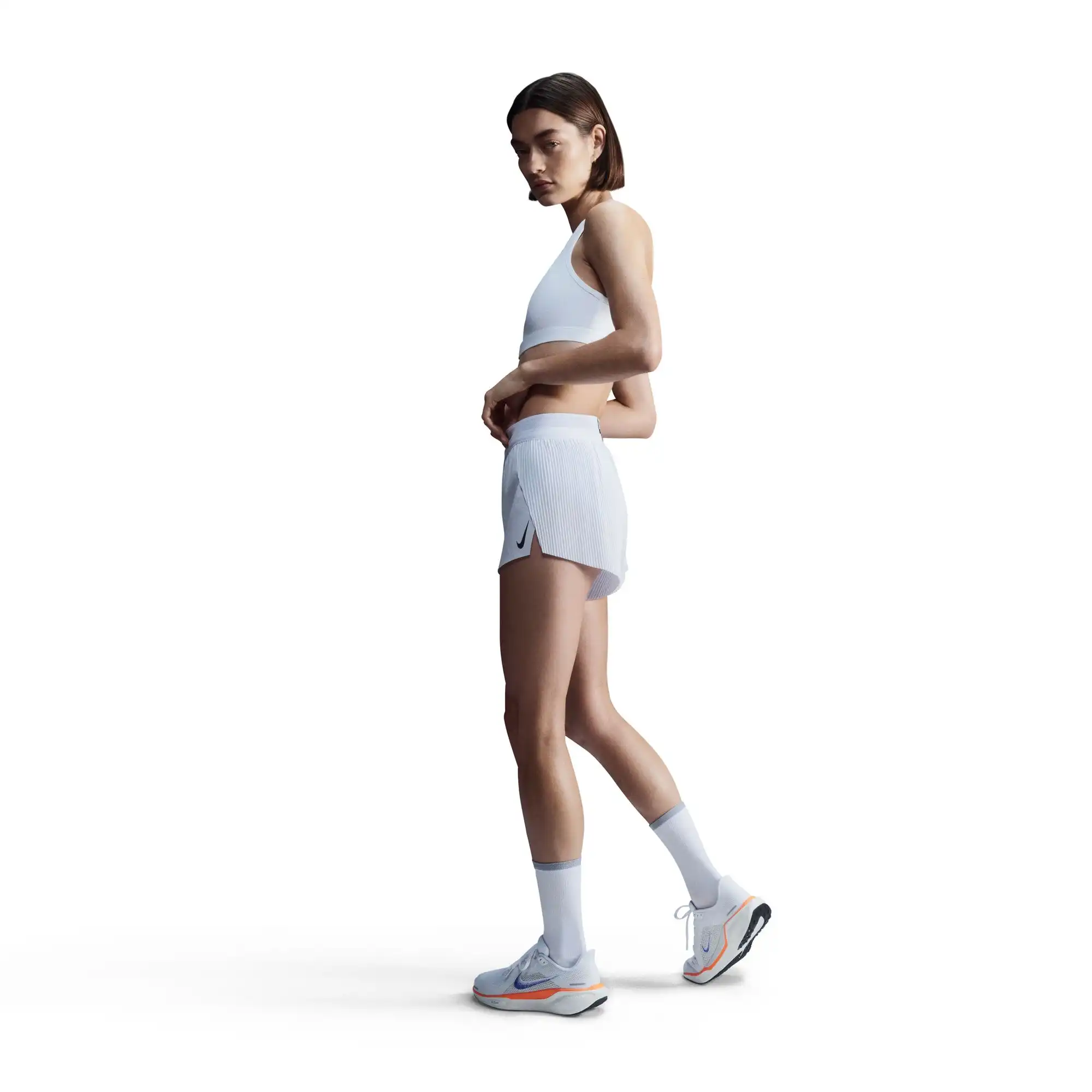 Nike Swoosh Medium Support Wom – Bild 3