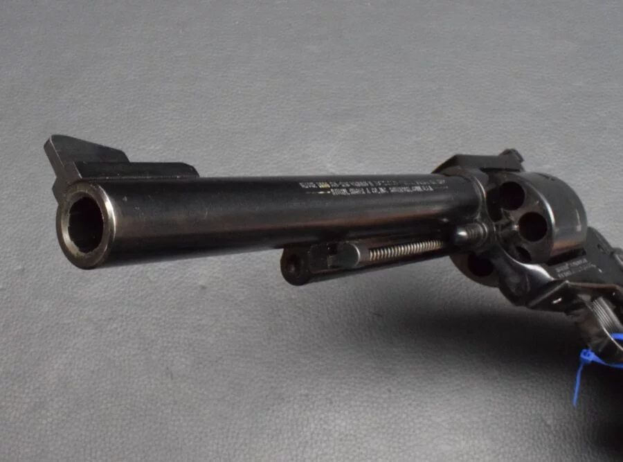 Ruger Super Blackhawk Revolver, Kaliber 44 Magnum, 7,5″, brüniert, sehr gut – Bild 9