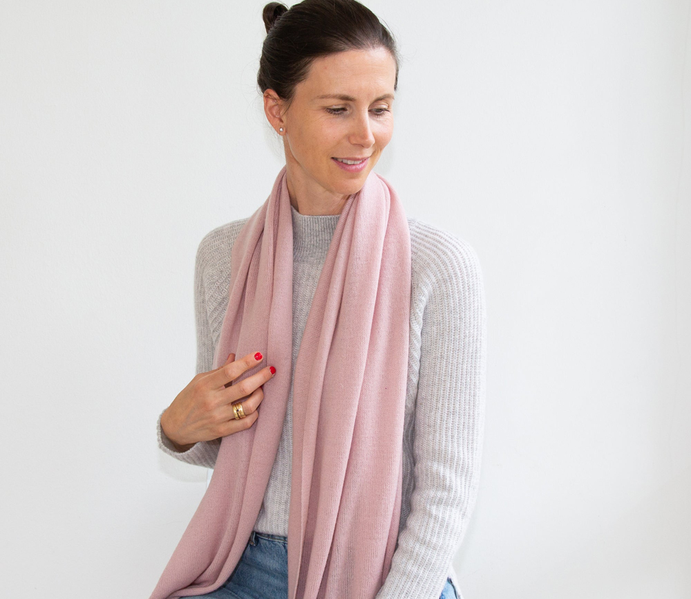 Papa Lobster – Schal Damen/Teens, ‚SASKIA‘, dunkelblau, Kaschmir – Bild 5