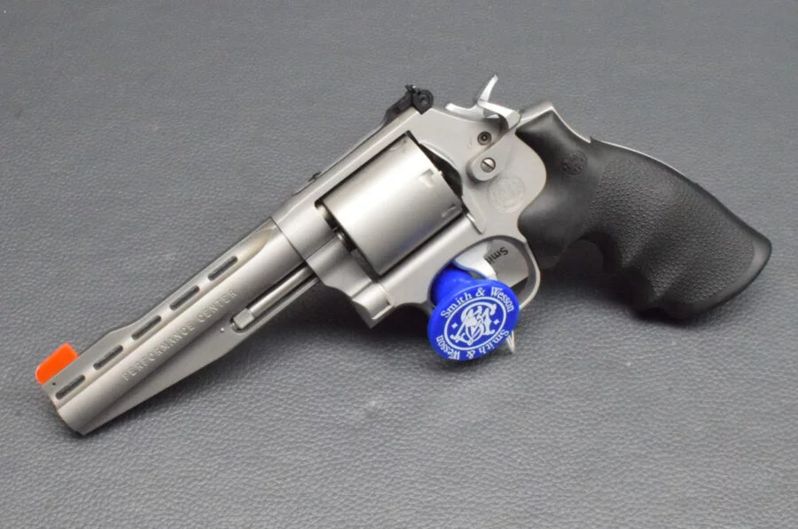 Smith & Wesson 686 Plus, Performance Center 5“, Kaliber 357 Magnum, 7-Schuss, Neuware – Bild 2