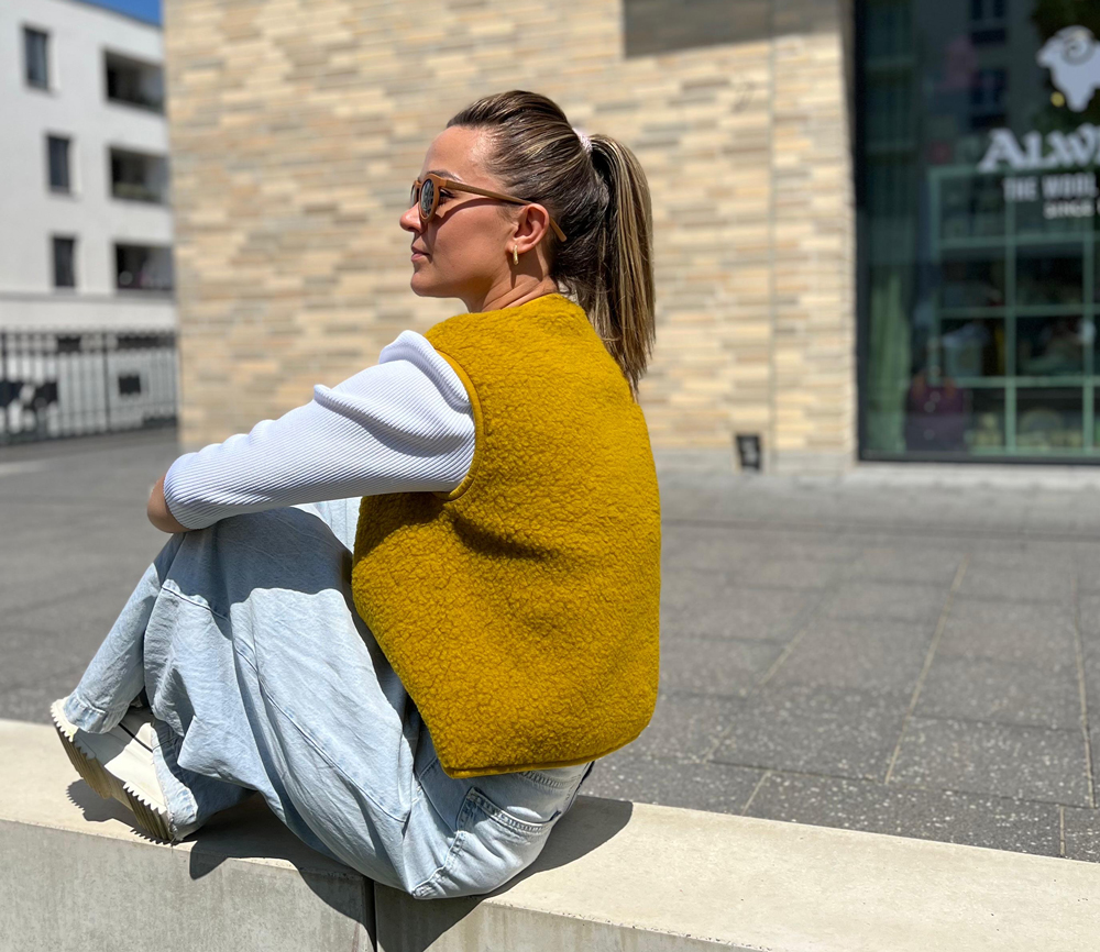 Alwero – Weste „TYB“ Adult, DIJON, Biowolle Ultra Light